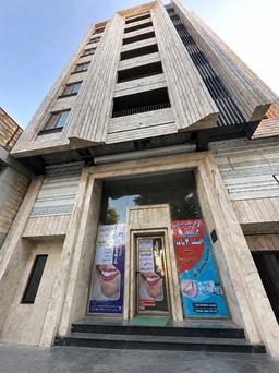 تصویر گالری دنیز لسان 3