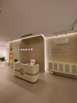 تصویر گالری امیررضا مشرقی 2