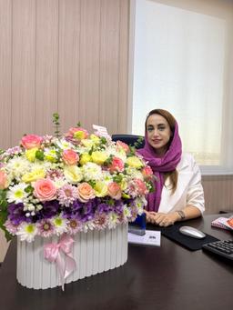 تصویر گالری پانیذ دهقان 1
